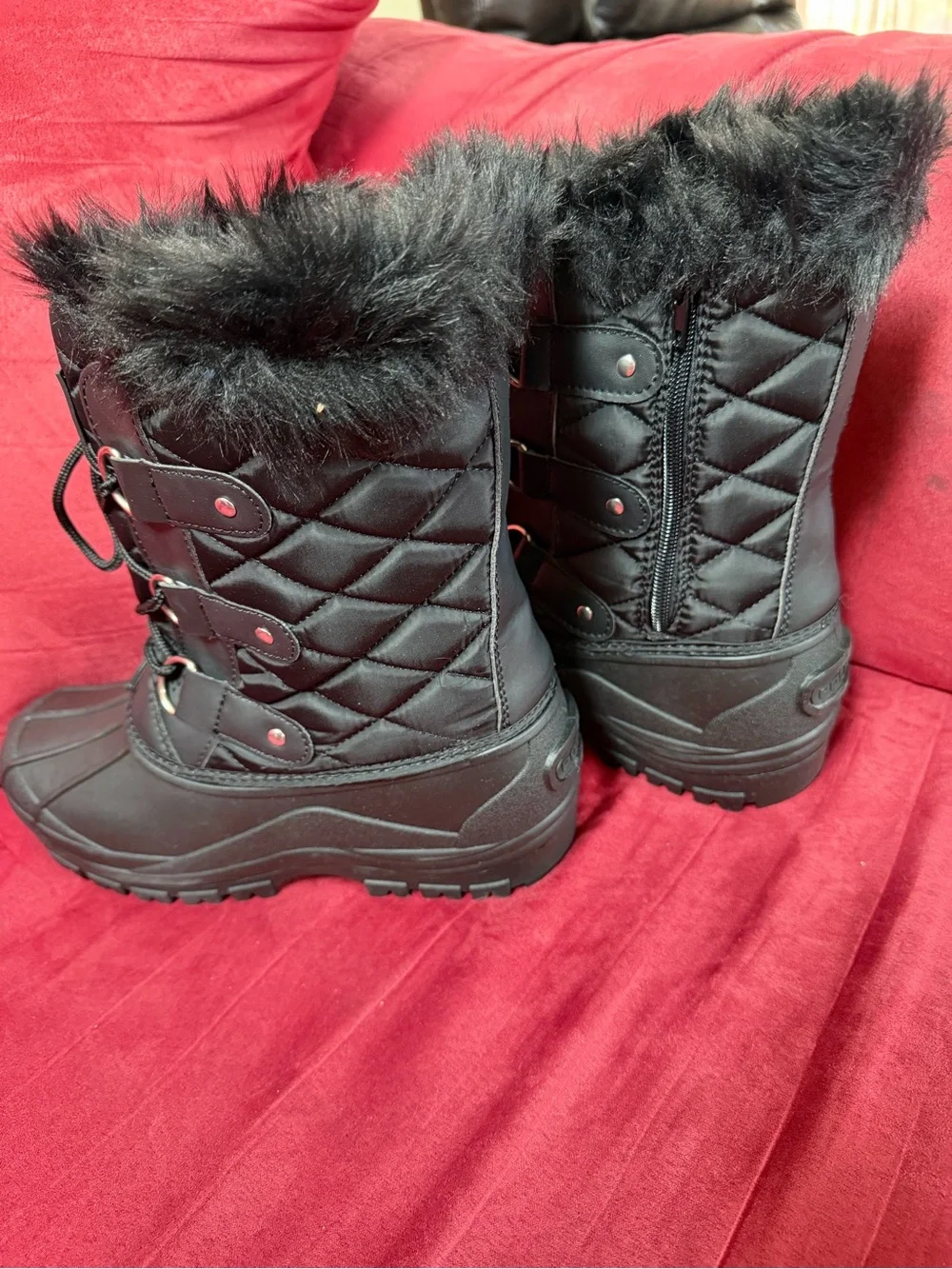 Women's Black Quilted Insulated Winter Boot